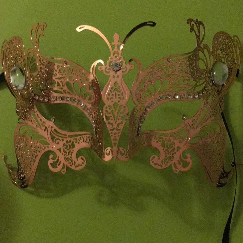Masquerade mask